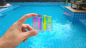 How to Test the pH in Your Pool